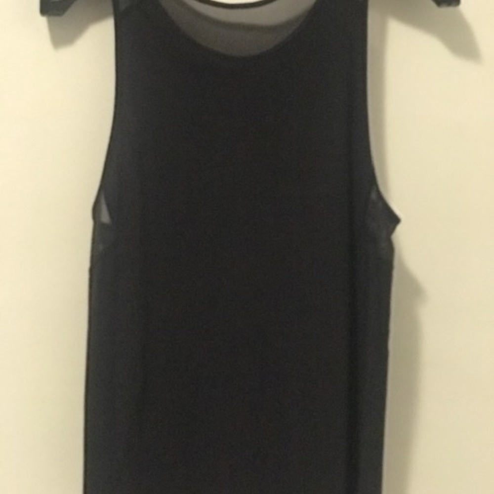 Ladies Lululemon Tank Top